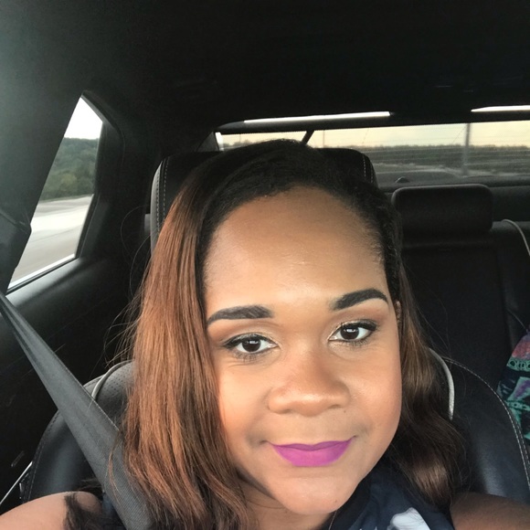 Meet your Posher, Neetra - Picture 1 of 1